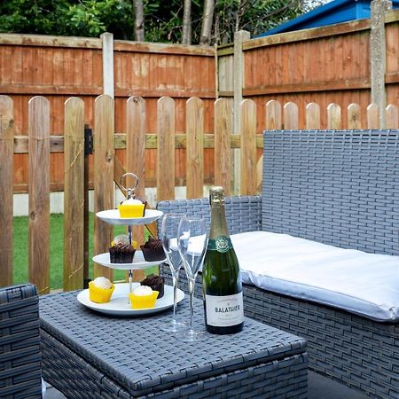 Yew Tree House Contractor / Family Home Free Netflix Fast Wifi Near Dudley/Birmingham Cradley Heath Экстерьер фото