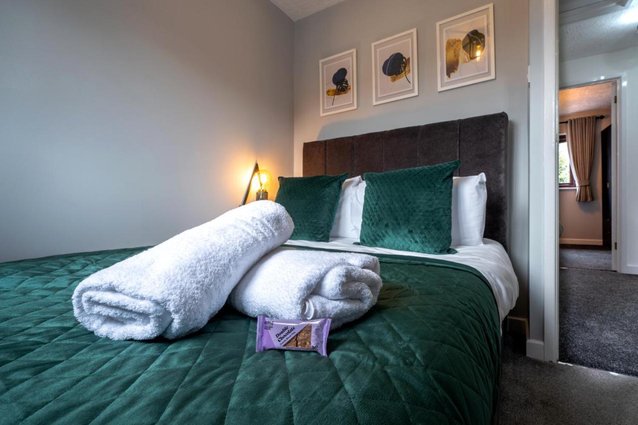 Yew Tree House Contractor / Family Home Free Netflix Fast Wifi Near Dudley/Birmingham Cradley Heath Экстерьер фото