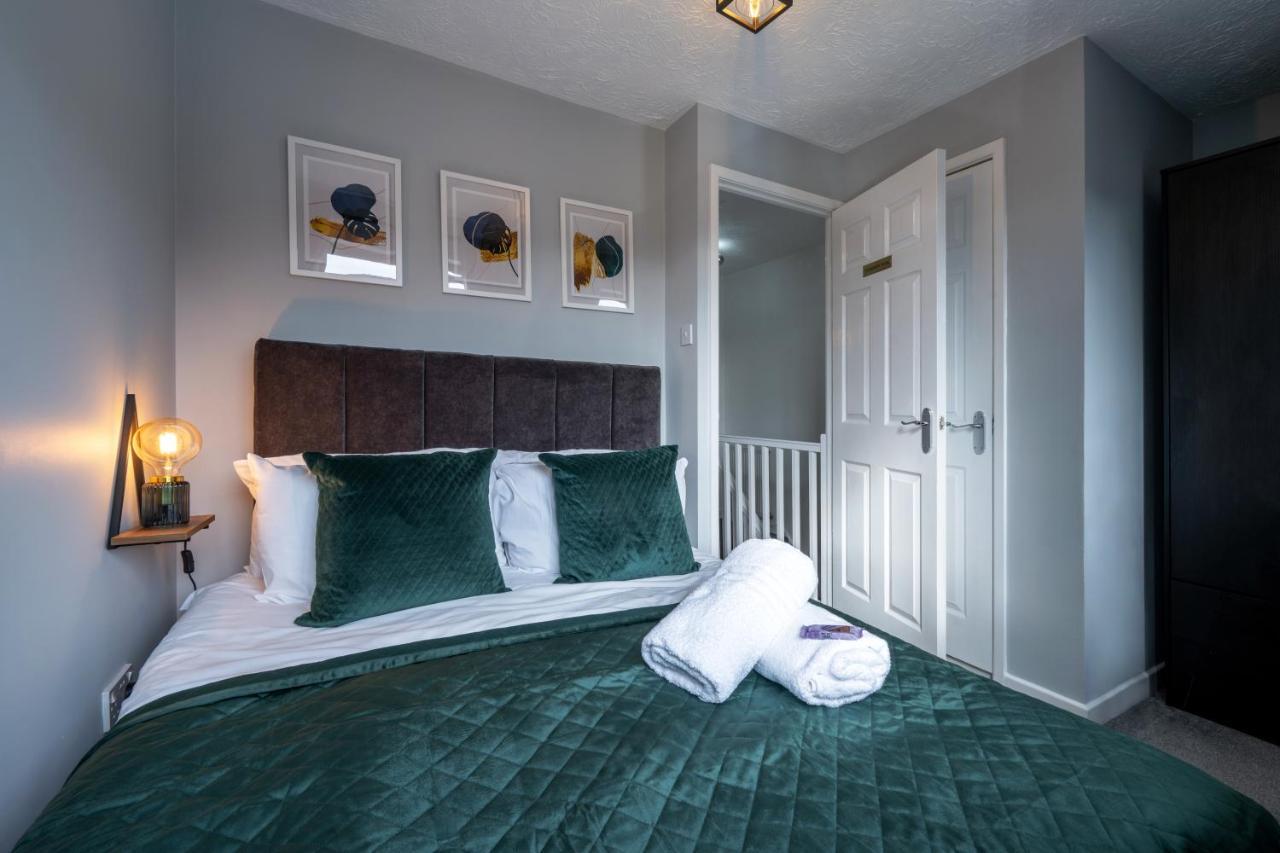Yew Tree House Contractor / Family Home Free Netflix Fast Wifi Near Dudley/Birmingham Cradley Heath Экстерьер фото