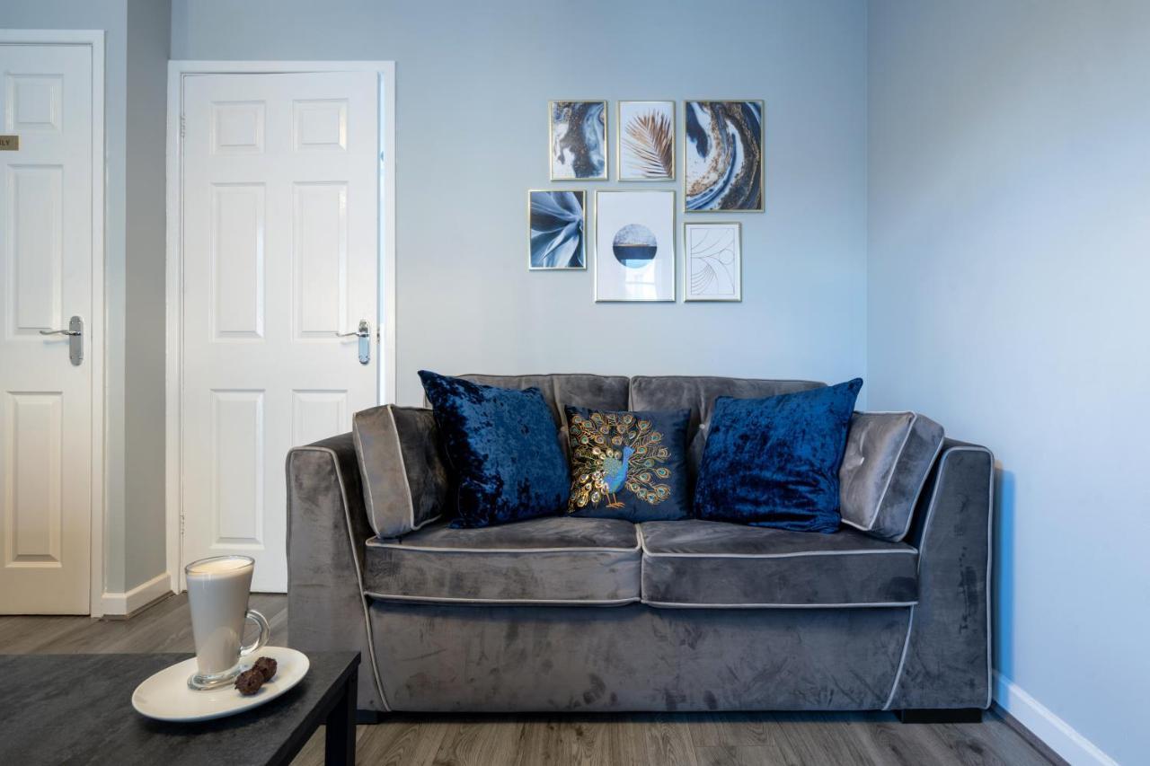 Yew Tree House Contractor / Family Home Free Netflix Fast Wifi Near Dudley/Birmingham Cradley Heath Экстерьер фото