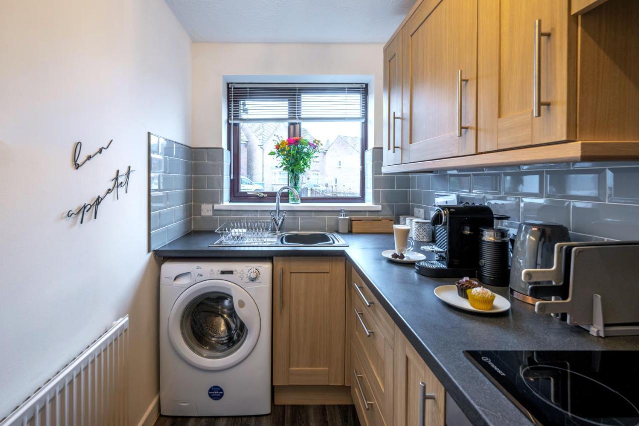 Yew Tree House Contractor / Family Home Free Netflix Fast Wifi Near Dudley/Birmingham Cradley Heath Экстерьер фото