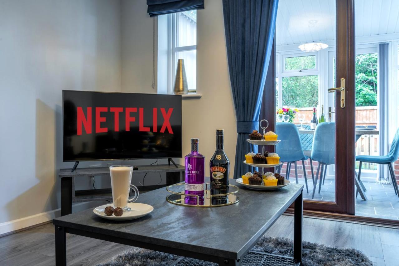 Yew Tree House Contractor / Family Home Free Netflix Fast Wifi Near Dudley/Birmingham Cradley Heath Экстерьер фото