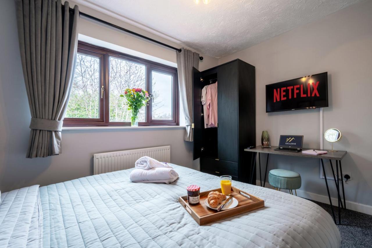 Yew Tree House Contractor / Family Home Free Netflix Fast Wifi Near Dudley/Birmingham Cradley Heath Экстерьер фото