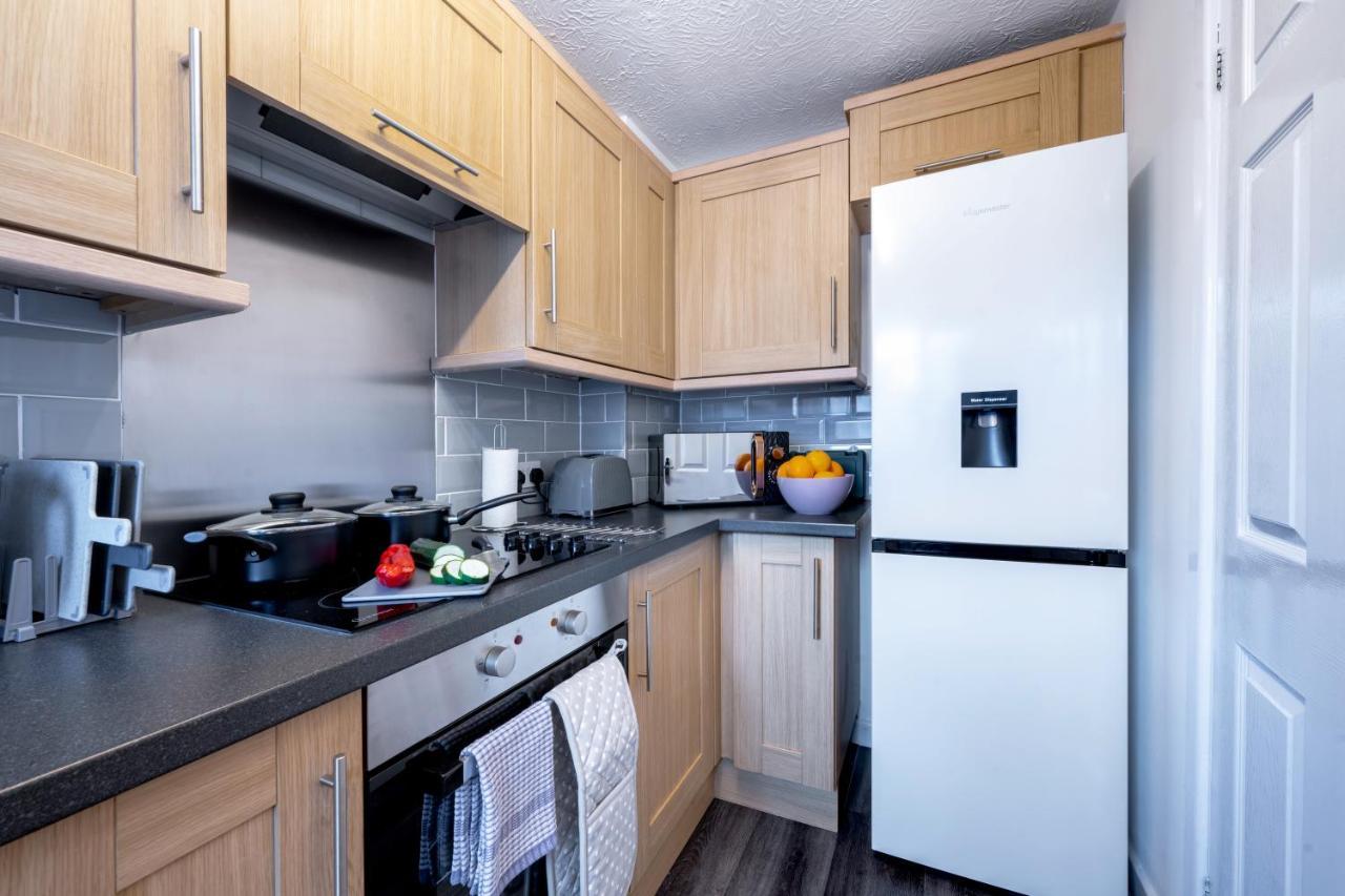 Yew Tree House Contractor / Family Home Free Netflix Fast Wifi Near Dudley/Birmingham Cradley Heath Экстерьер фото