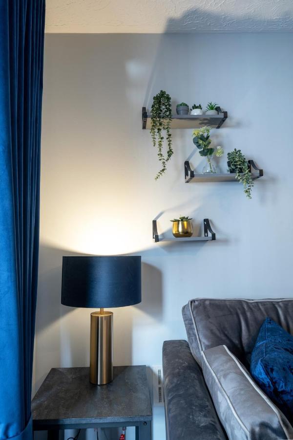 Yew Tree House Contractor / Family Home Free Netflix Fast Wifi Near Dudley/Birmingham Cradley Heath Экстерьер фото